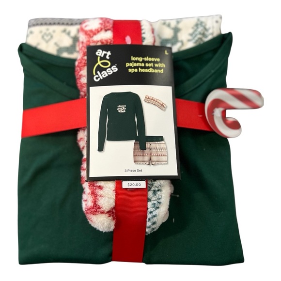 art class Other - NWT Art Class Girl's Holiday Long Sleeve Pajama Set With Spa Headband- Size L